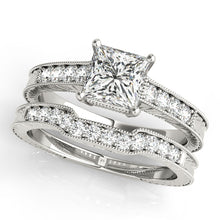 Load image into Gallery viewer, Square Engagement Ring M82856-F
