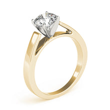 Load image into Gallery viewer, Engagement Ring M82861-D
