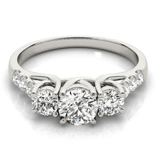 Load image into Gallery viewer, Round Engagement Ring M82876-2
