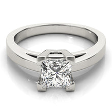 Load image into Gallery viewer, Engagement Ring M82877-3
