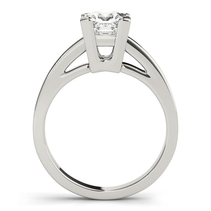 Engagement Ring M82877-11/2