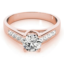 Load image into Gallery viewer, Round Engagement Ring M82878-1
