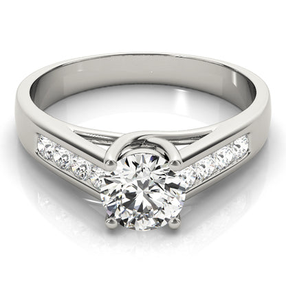 Round Engagement Ring M82878-1