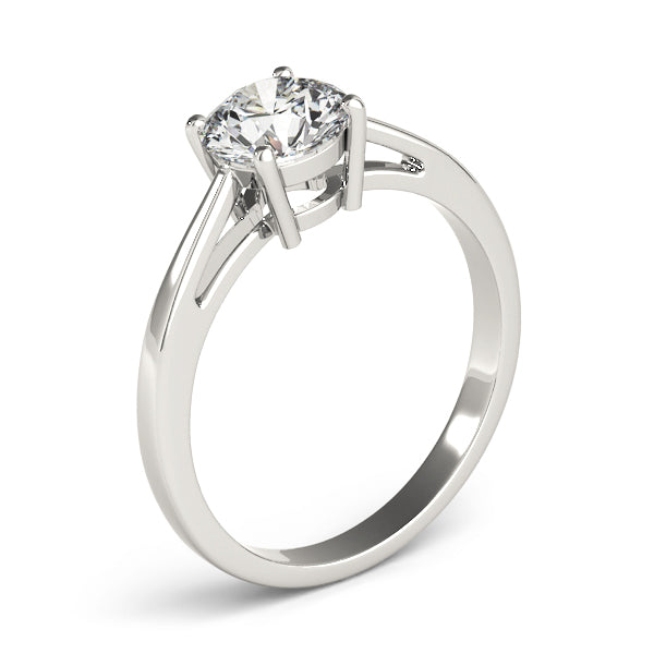 Round Engagement Ring M82892-1