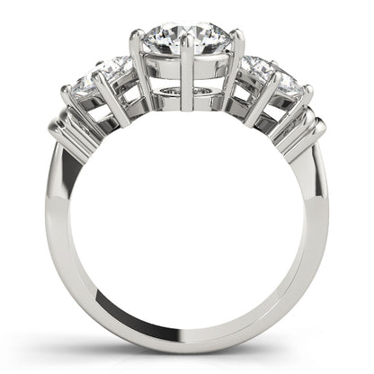 Round Engagement Ring M82939