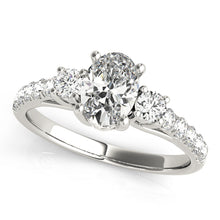 Load image into Gallery viewer, Oval Engagement Ring M82941
