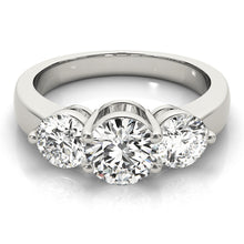 Load image into Gallery viewer, Round Engagement Ring M82950-2
