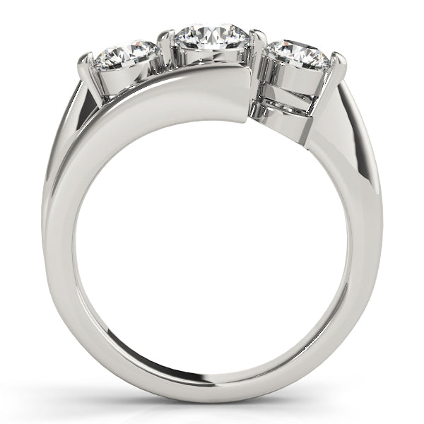 Round Engagement Ring M82956-1