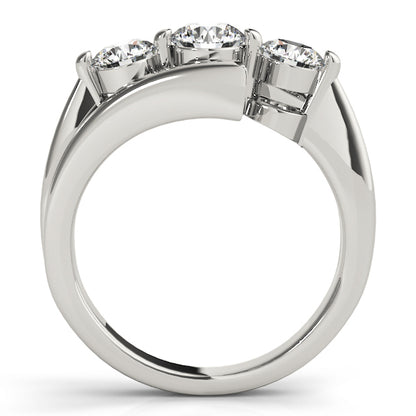 Round Engagement Ring M82956-1