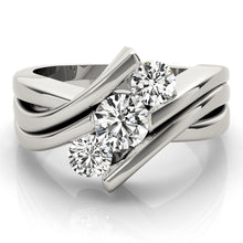 Load image into Gallery viewer, Round Engagement Ring M82957-1/4
