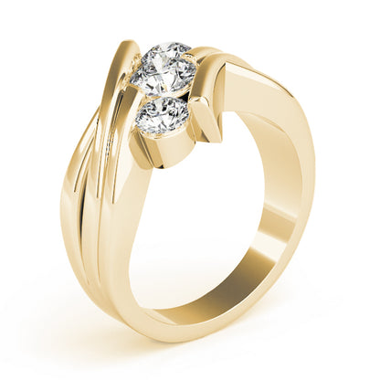 Round Engagement Ring M82957-1