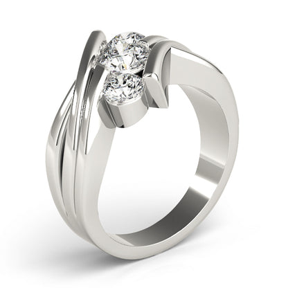 Round Engagement Ring M82957-1
