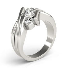 Load image into Gallery viewer, Round Engagement Ring M82957-1/4
