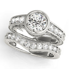 Load image into Gallery viewer, Round Engagement Ring M82958-1/4
