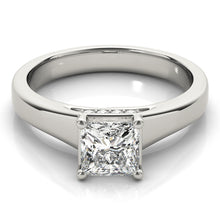 Load image into Gallery viewer, Square Engagement Ring M82961-A
