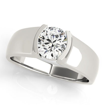 Round Engagement Ring M83242