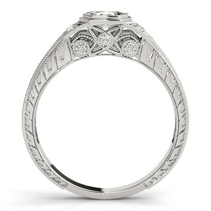Round Engagement Ring M83292