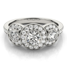 Load image into Gallery viewer, Round Engagement Ring M83341-A
