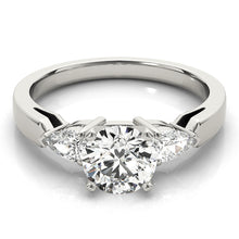 Load image into Gallery viewer, Engagement Ring M83365-C
