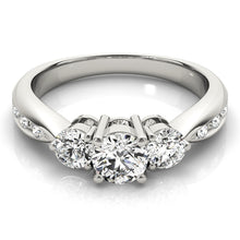 Load image into Gallery viewer, Round Engagement Ring M83422
