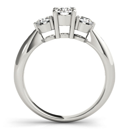 Round Engagement Ring M83422
