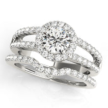 Load image into Gallery viewer, Round Engagement Ring M83493-5
