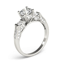 Load image into Gallery viewer, Round Engagement Ring M83585
