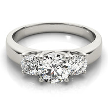 Load image into Gallery viewer, Round Engagement Ring M83617-1
