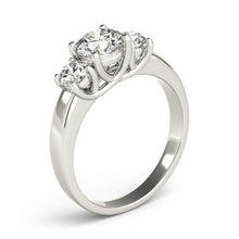 Load image into Gallery viewer, Round Engagement Ring M83617-11/2
