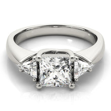 Load image into Gallery viewer, Square Engagement Ring M83667-11/2
