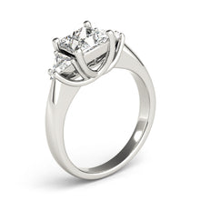 Load image into Gallery viewer, Square Engagement Ring M83667-21/2
