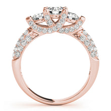 Load image into Gallery viewer, Round Engagement Ring M83741-1
