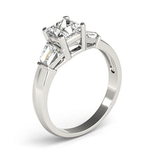 Load image into Gallery viewer, Square Engagement Ring M83768
