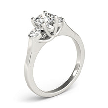 Load image into Gallery viewer, Round Engagement Ring M83785-11/2
