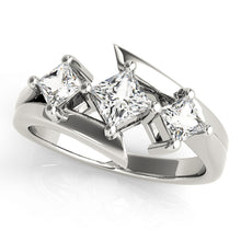 Load image into Gallery viewer, Square Engagement Ring M83817
