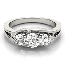 Load image into Gallery viewer, Round Engagement Ring M83822

