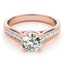 Load image into Gallery viewer, Round Engagement Ring M84036-1
