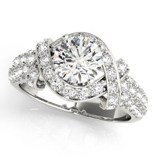 Load image into Gallery viewer, Round Engagement Ring M84042
