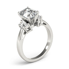 Load image into Gallery viewer, Engagement Ring M84113-B
