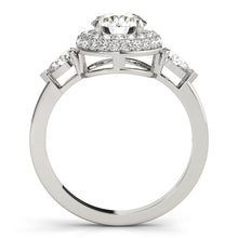 Load image into Gallery viewer, Round Engagement Ring M84118
