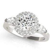 Load image into Gallery viewer, Round Engagement Ring M84118
