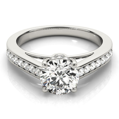 Round Engagement Ring M84455