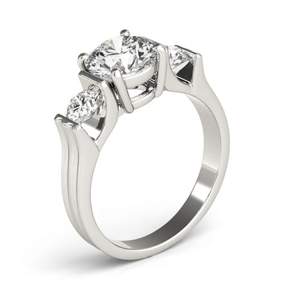 Round Engagement Ring M84464