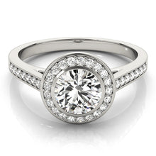 Load image into Gallery viewer, Round Engagement Ring M84474-1
