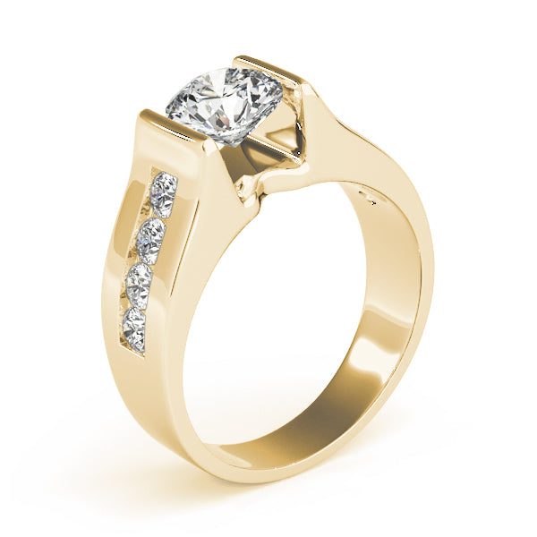 Round Engagement Ring M84556