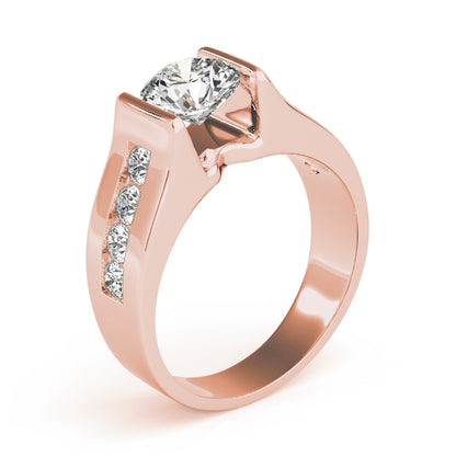 Round Engagement Ring M84556