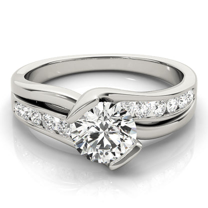 Round Engagement Ring M84584-1