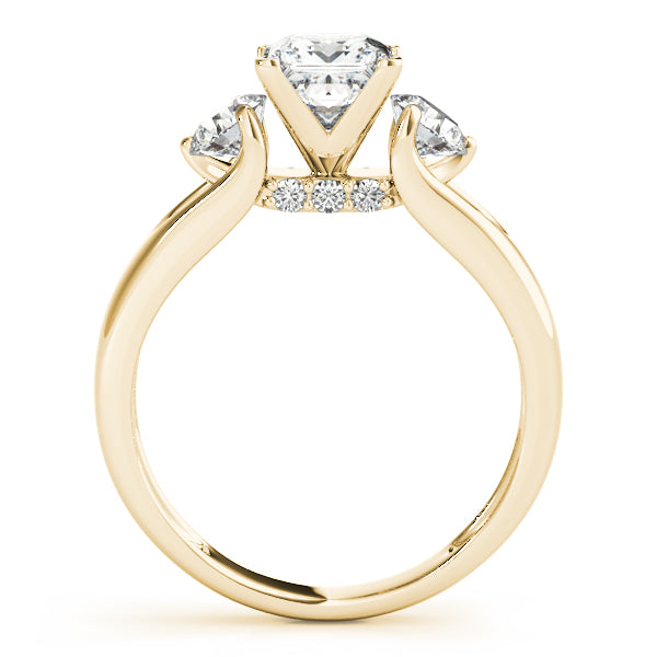 Engagement Ring M84597