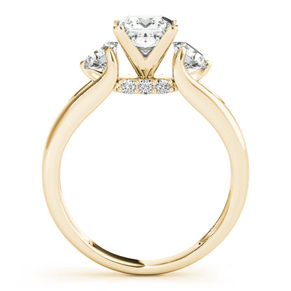 Engagement Ring M84597