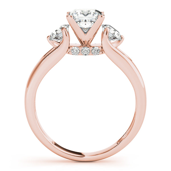 Engagement Ring M84597